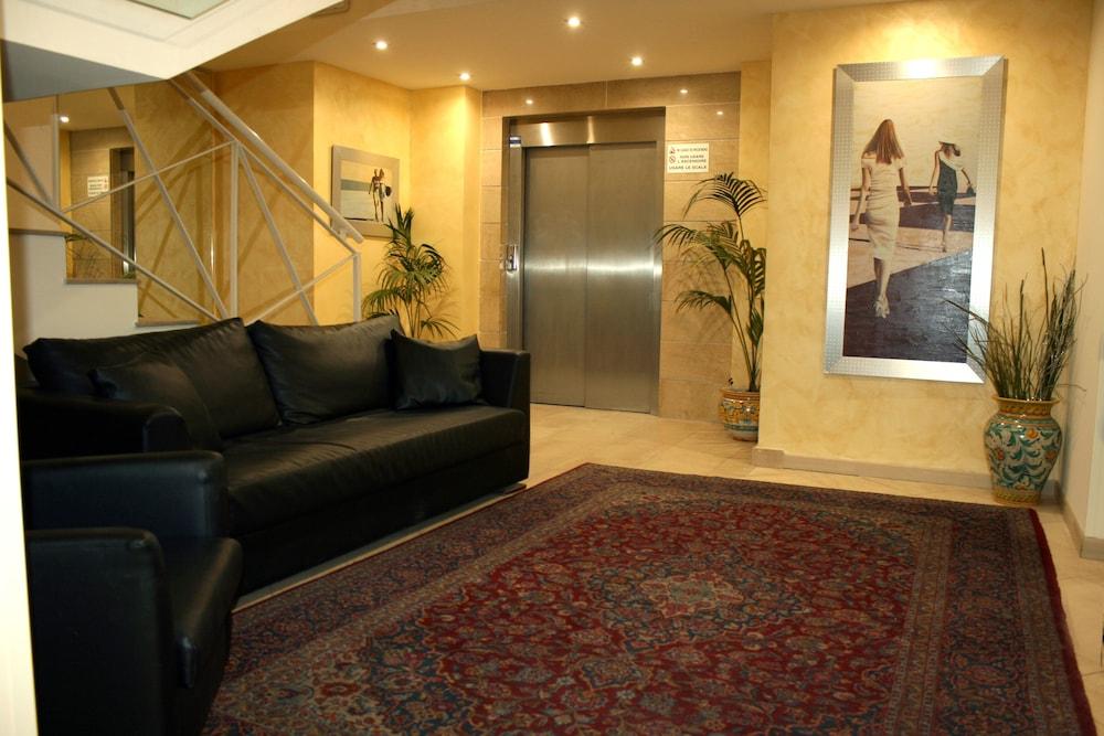 Hotel Villa Cibele Κατάνια Εξωτερικό φωτογραφία