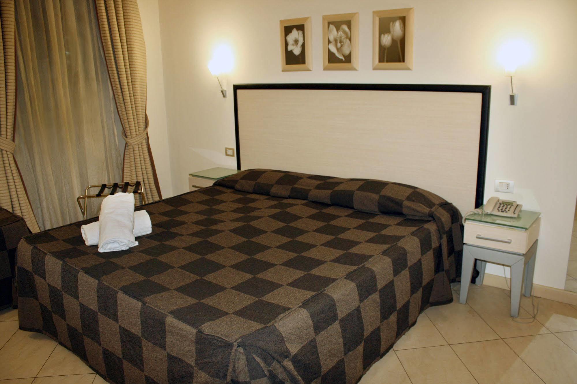 Hotel Villa Cibele Κατάνια Εξωτερικό φωτογραφία