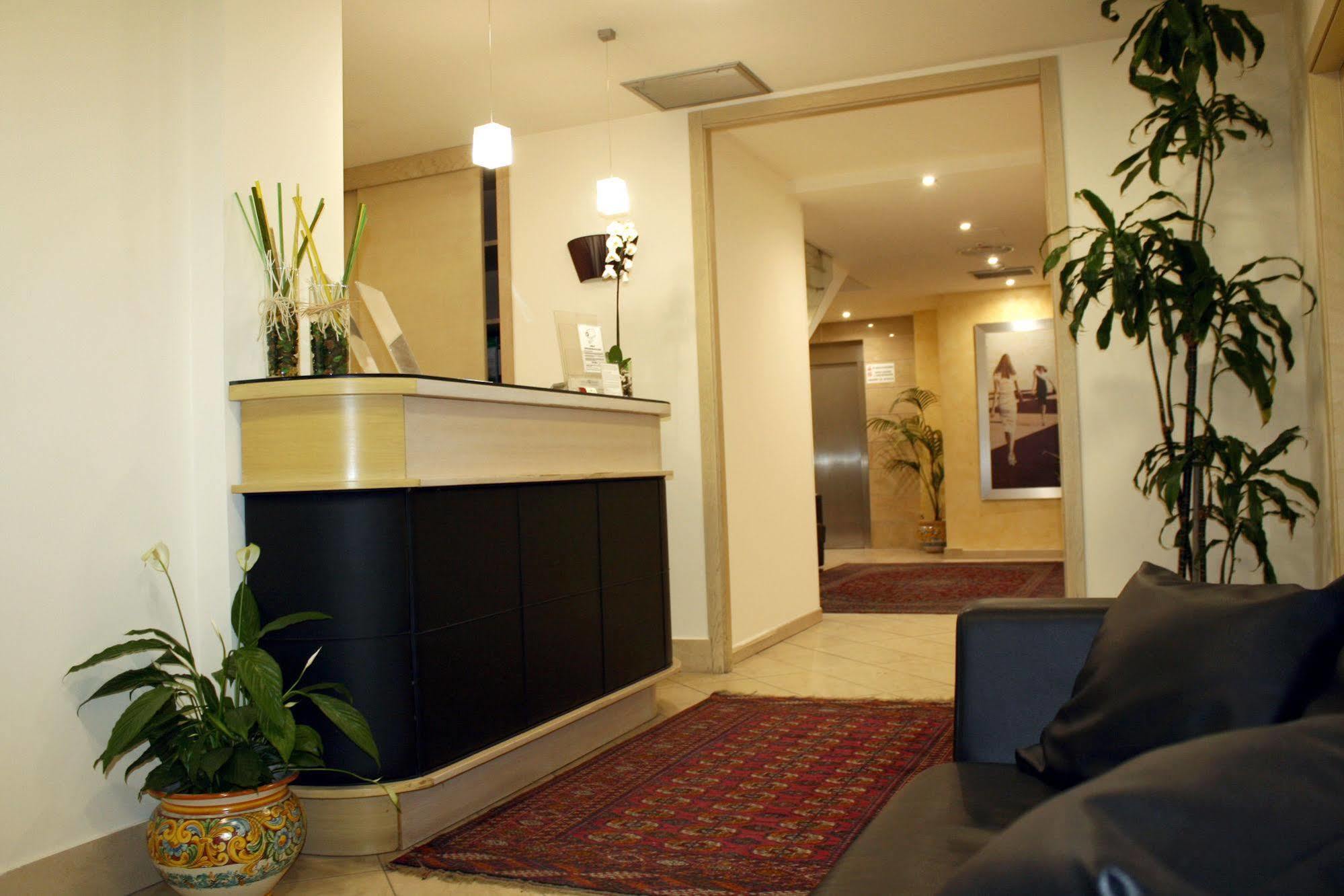 Hotel Villa Cibele Κατάνια Εξωτερικό φωτογραφία