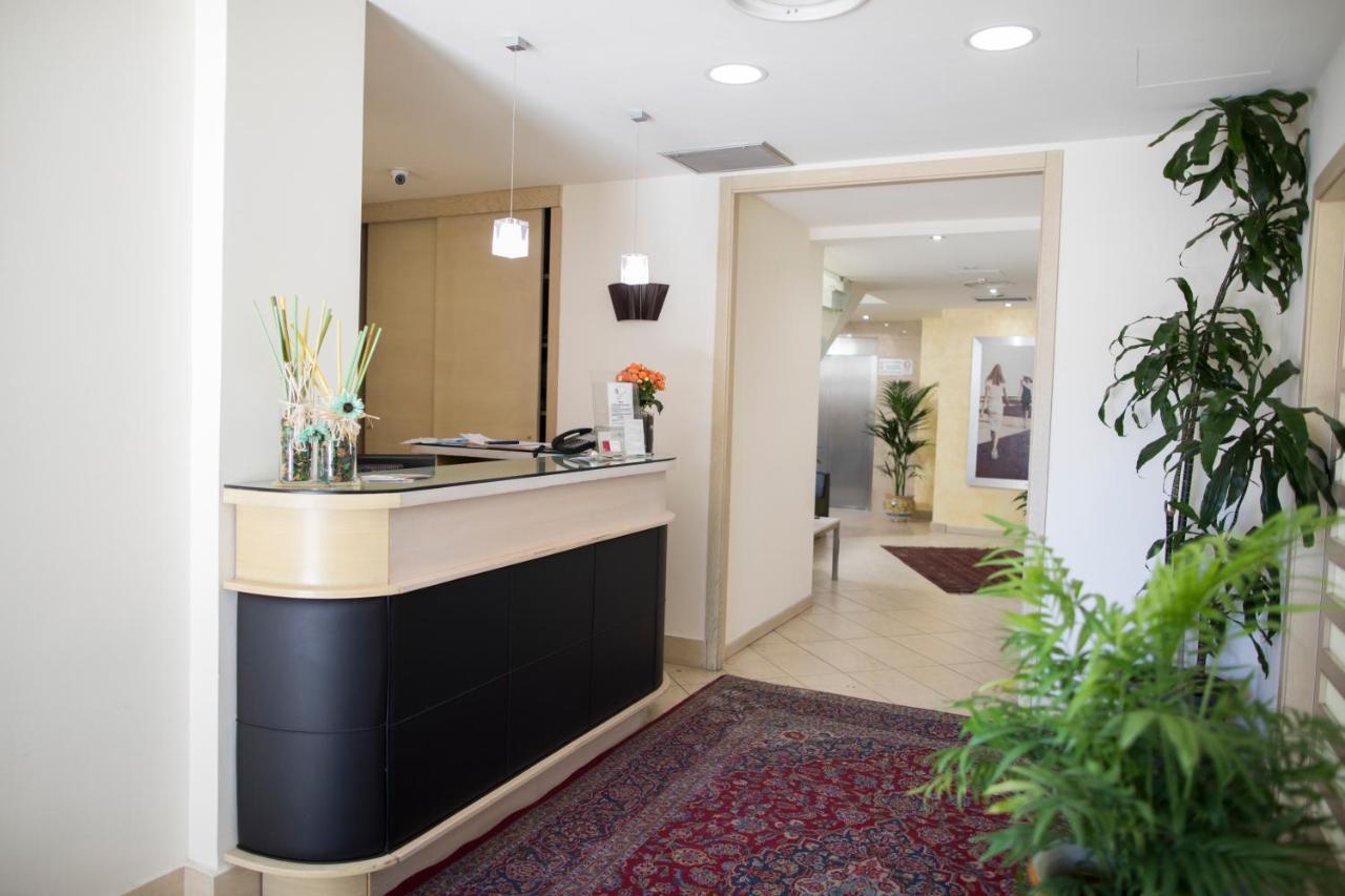 Hotel Villa Cibele Κατάνια Εξωτερικό φωτογραφία