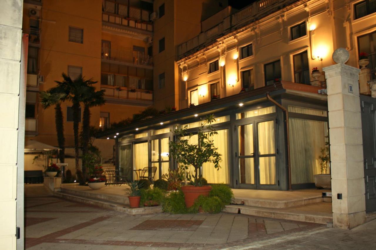 Hotel Villa Cibele Κατάνια Εξωτερικό φωτογραφία